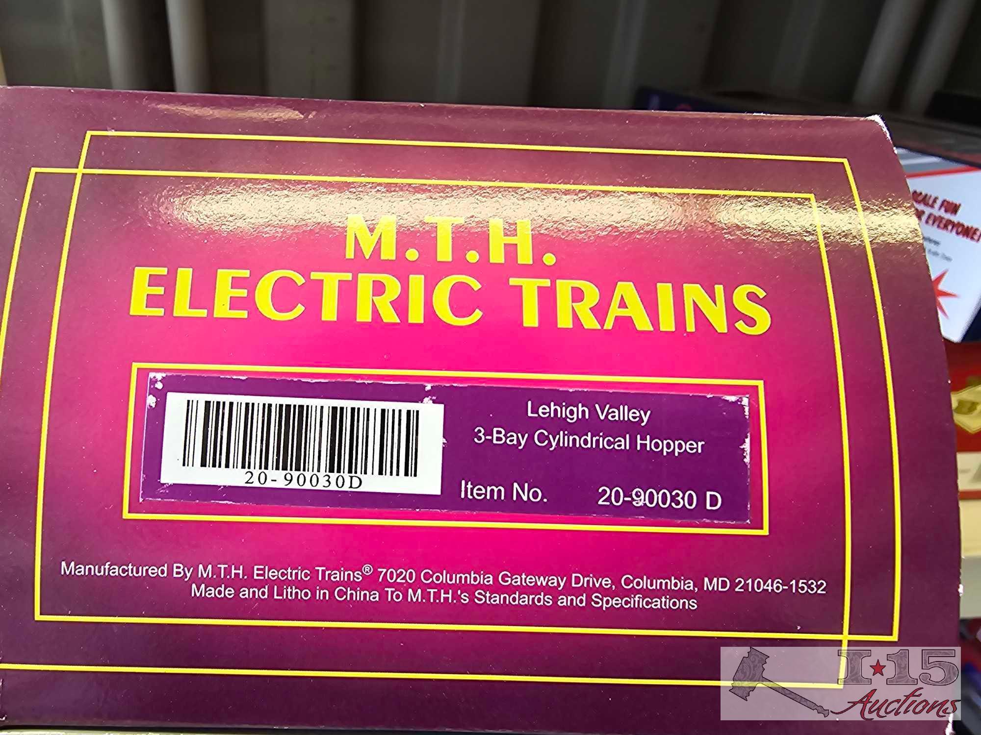 (5) MTH Electric Trains O-Scale Model Trains