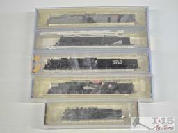 (5) Bachmann N Scale Locomotive Model Trains