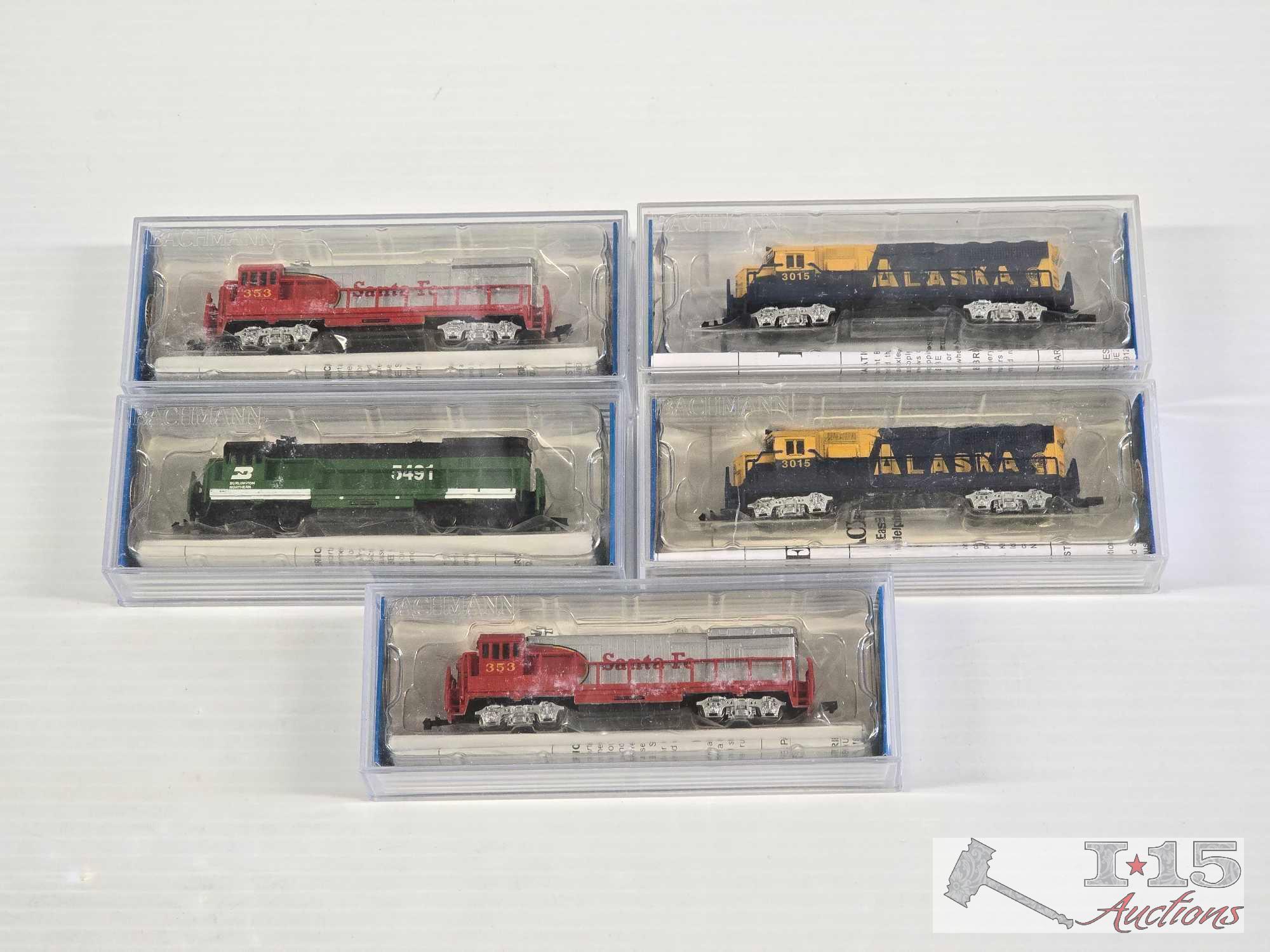 (5) Bachmann N Scale Locomotive Model Trains