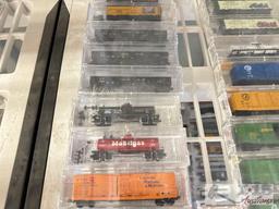 (83) Micro-Trains & Pennzee N & Z Scale Model Trains