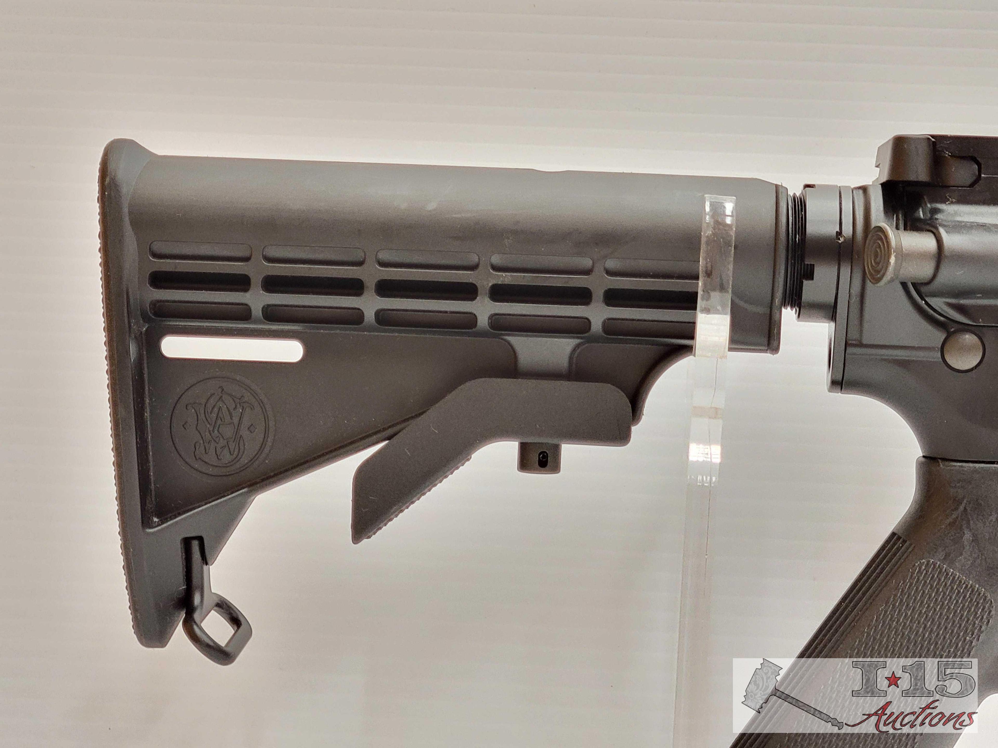 Smith&Wesson M&P 15 5.56 Semi-Auto Rifle