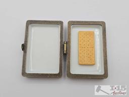 Honey Maid Crackers Nabisco PHB Collection Porcelain Hinged Box with Cracker Trinket