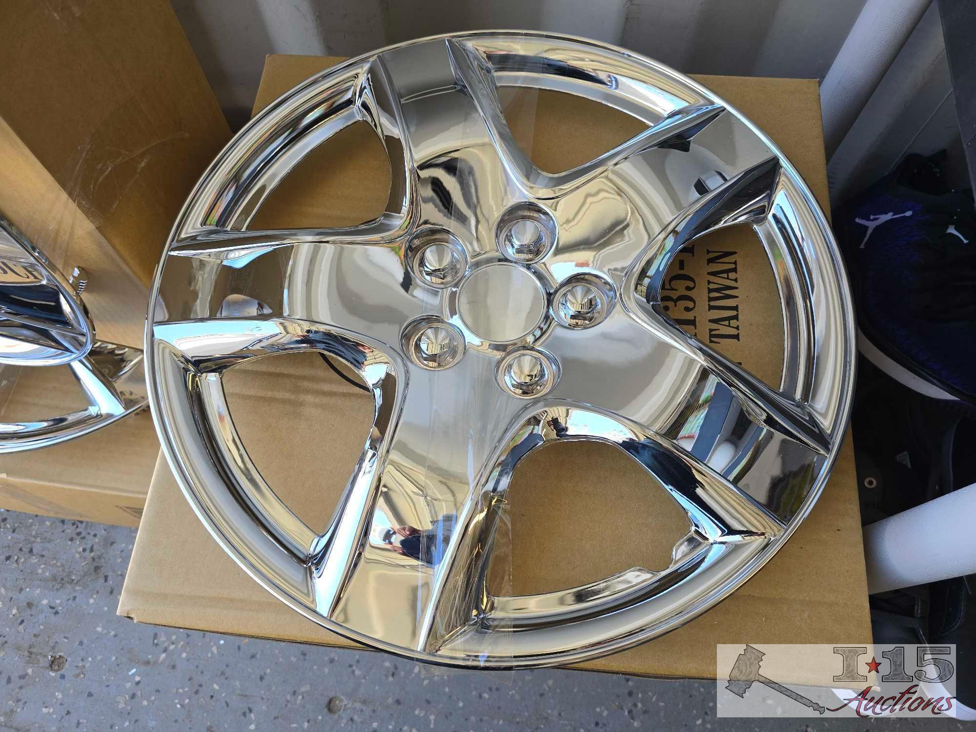 (8) Sets of Hub Caps