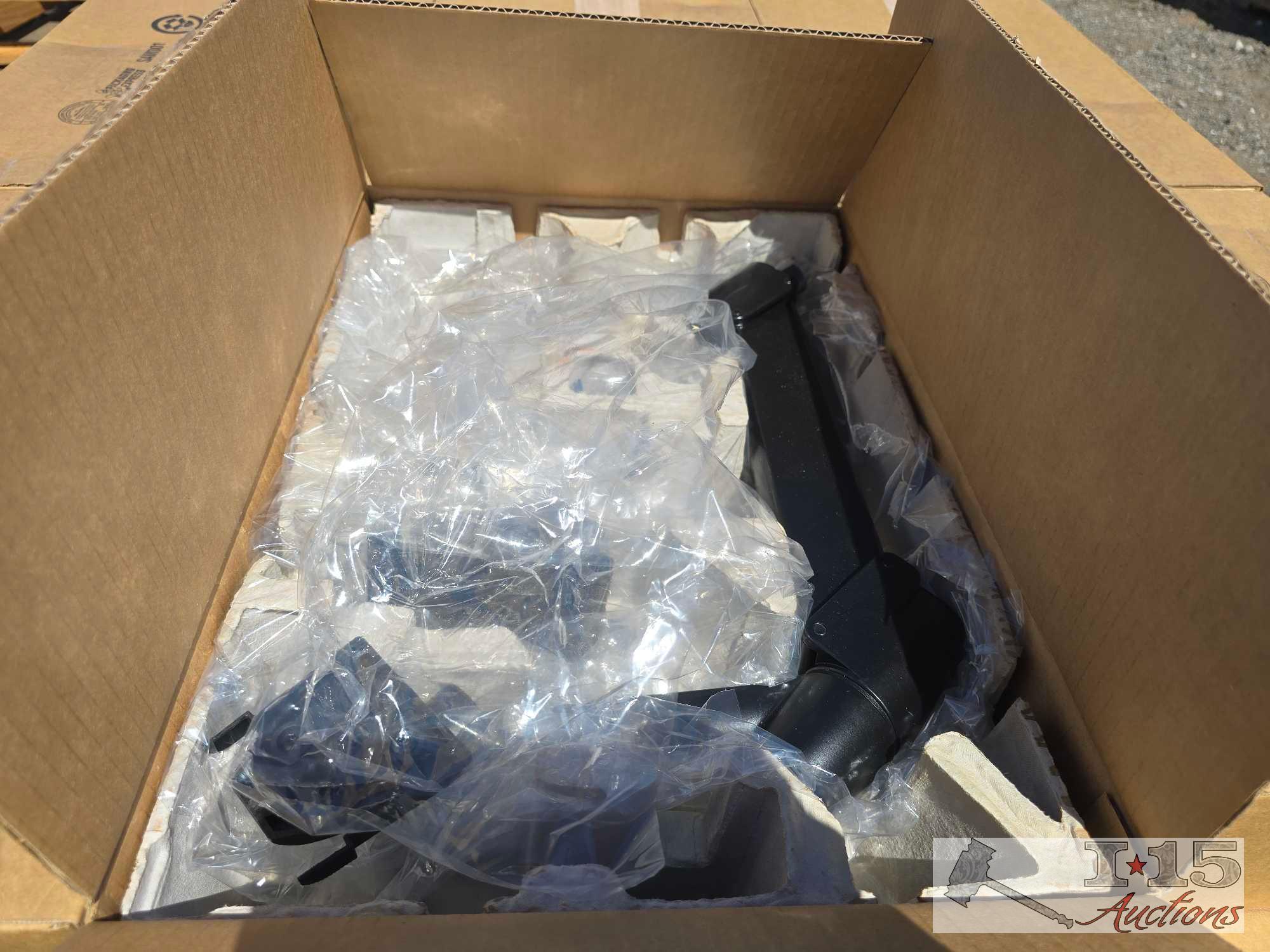 (36) Monitor Arms