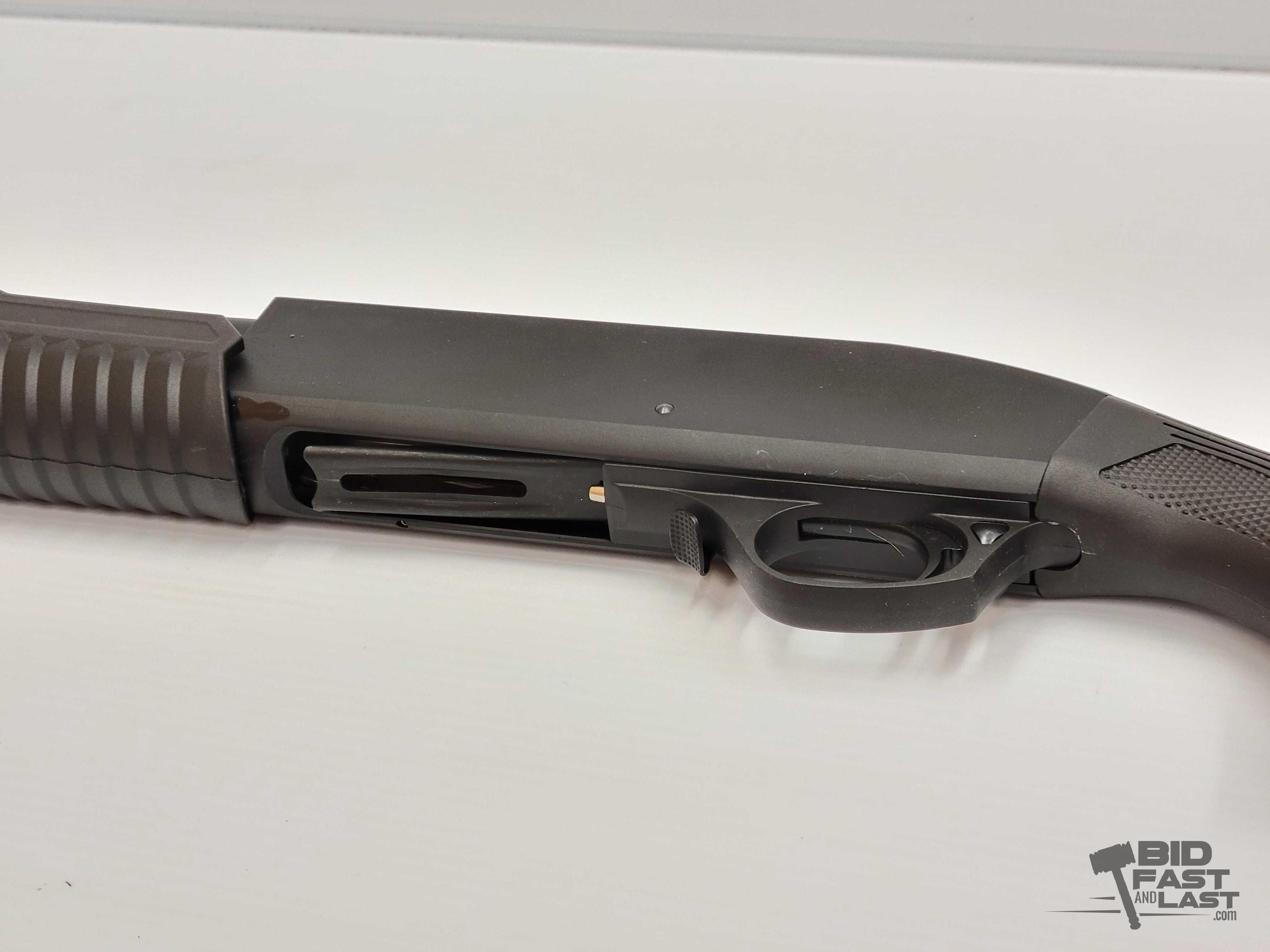 GForce GF3P 12 GA Pump-Action Shotgun