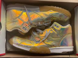 (5) Pairs of Shoes