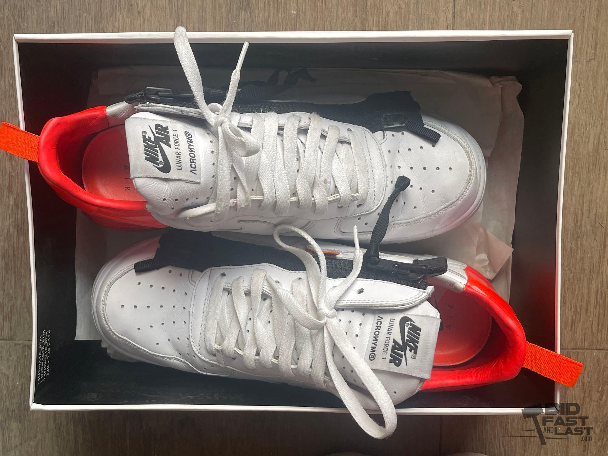 (5) Pairs of Shoes