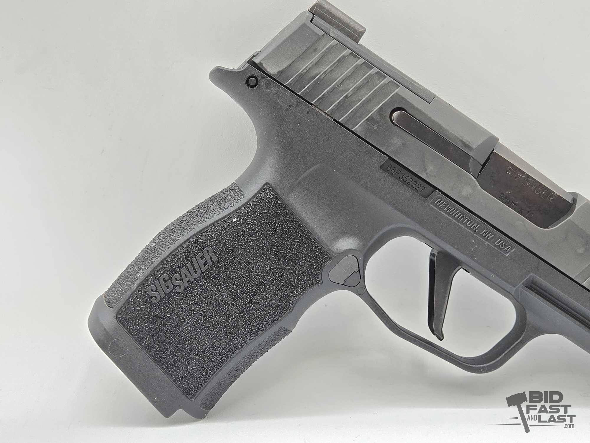 NEW!!! Sig Sauer P365 XL 9mm Semi-Auto Pistol