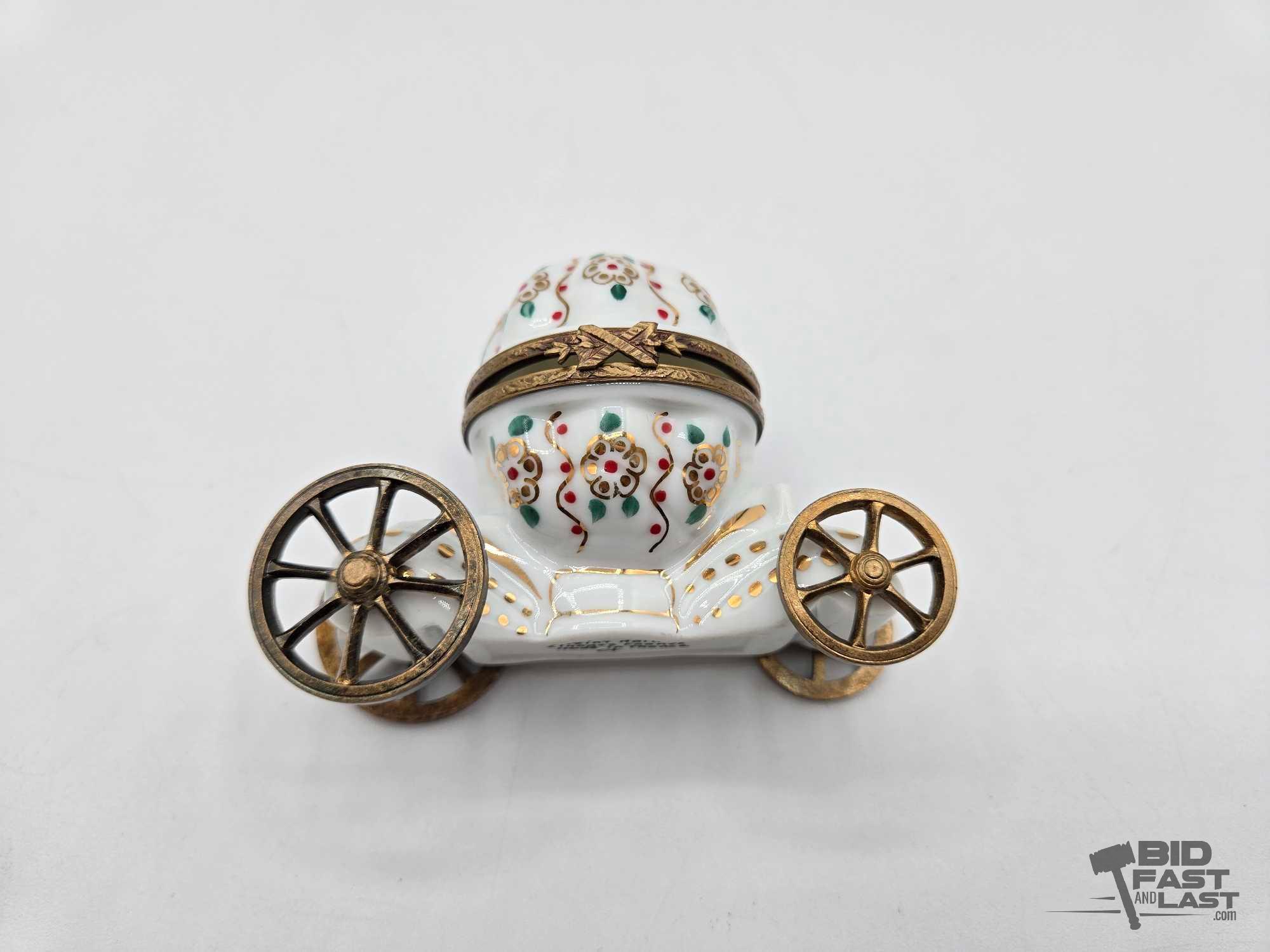 Cinderella's Coach With Heel Limoges Trinket Box