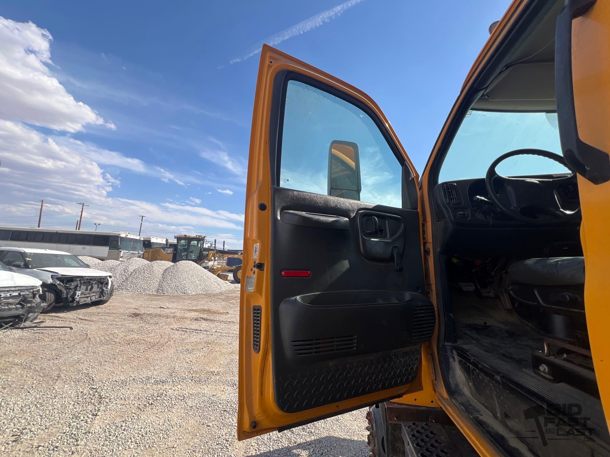 2009 GMC C8500 4x4