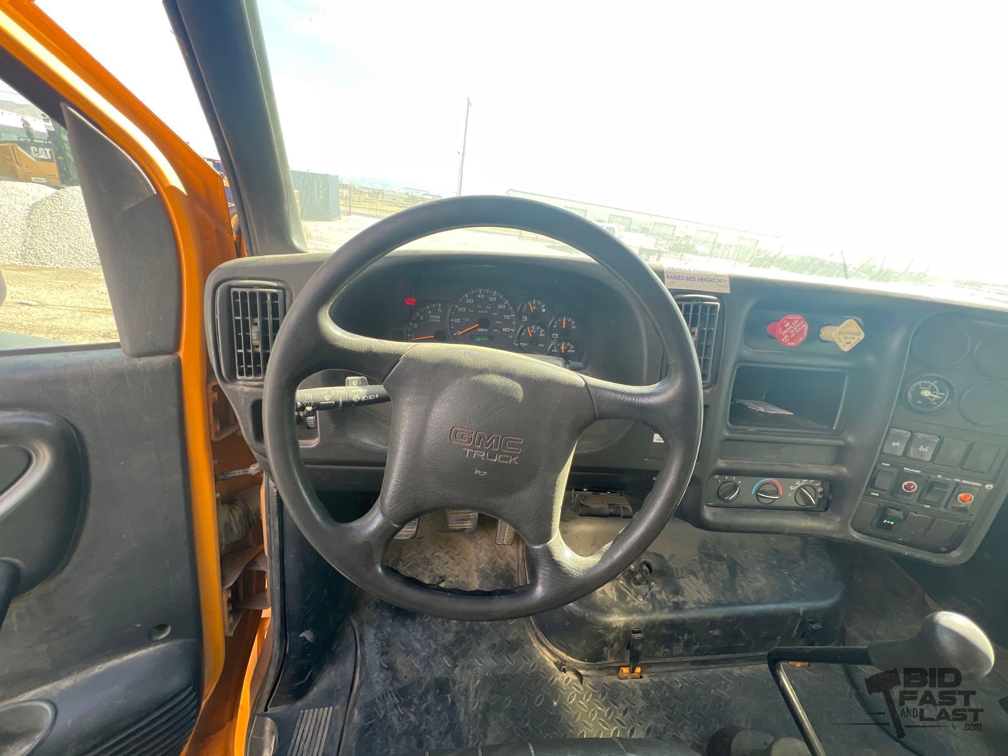 2009 GMC C8500 4x4