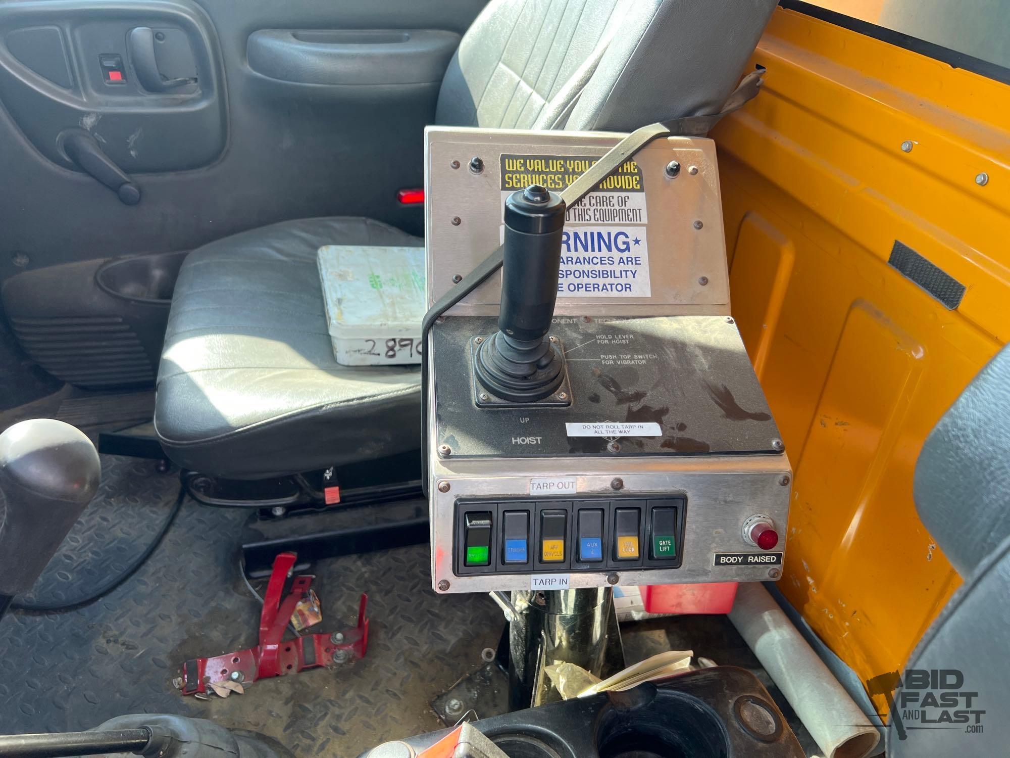 2009 GMC C8500 4x4