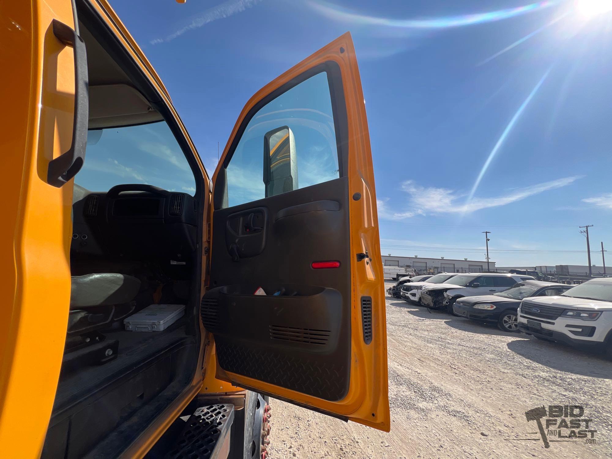 2009 GMC C8500 4x4