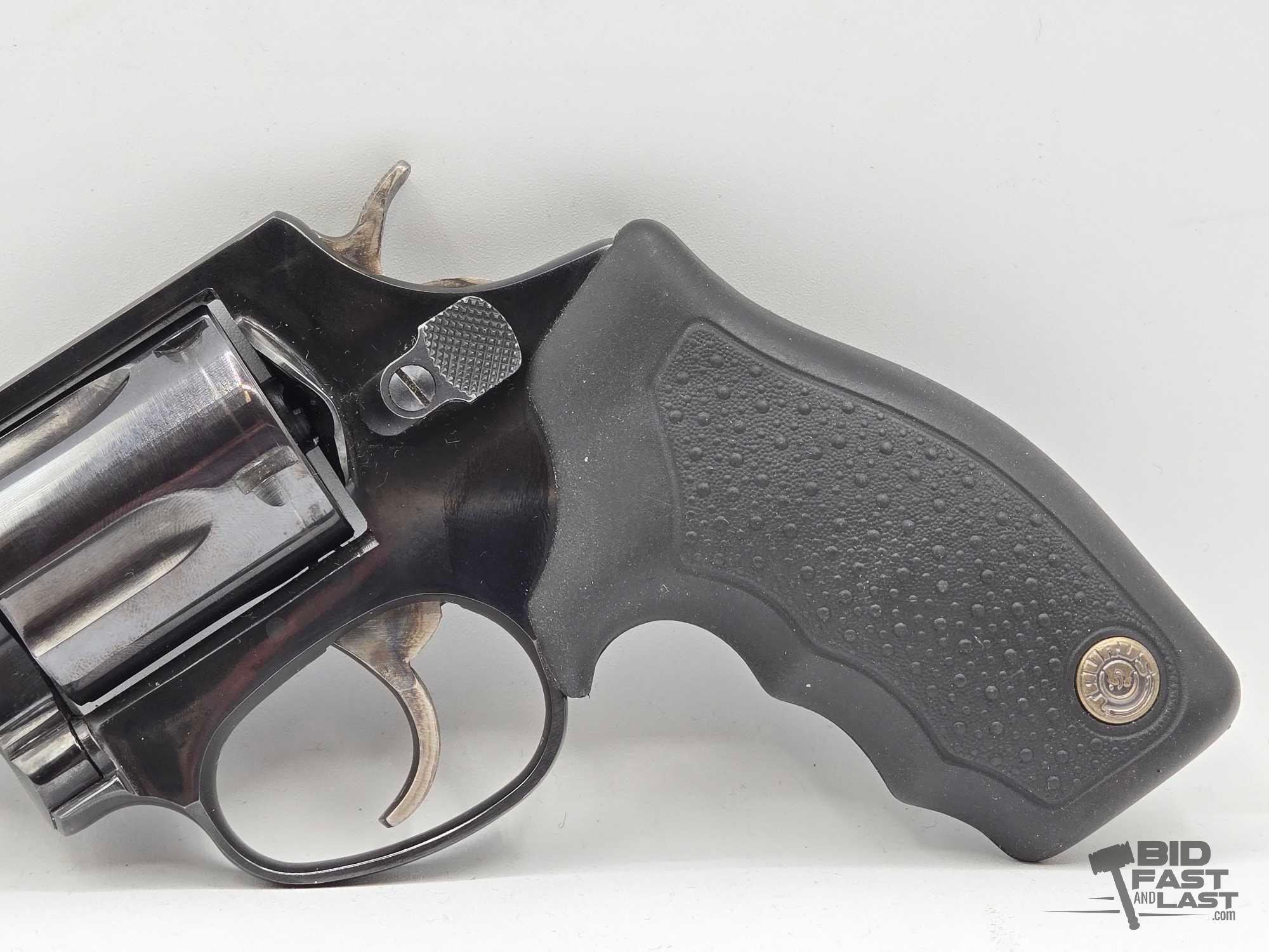 Taurus 605 .357mag Double Action Revolver
