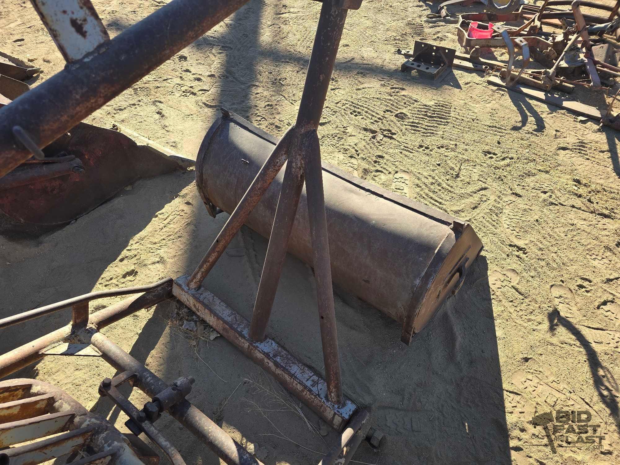 Dearborn Farm Equipment Front Bucket Loader Tractor Attachment