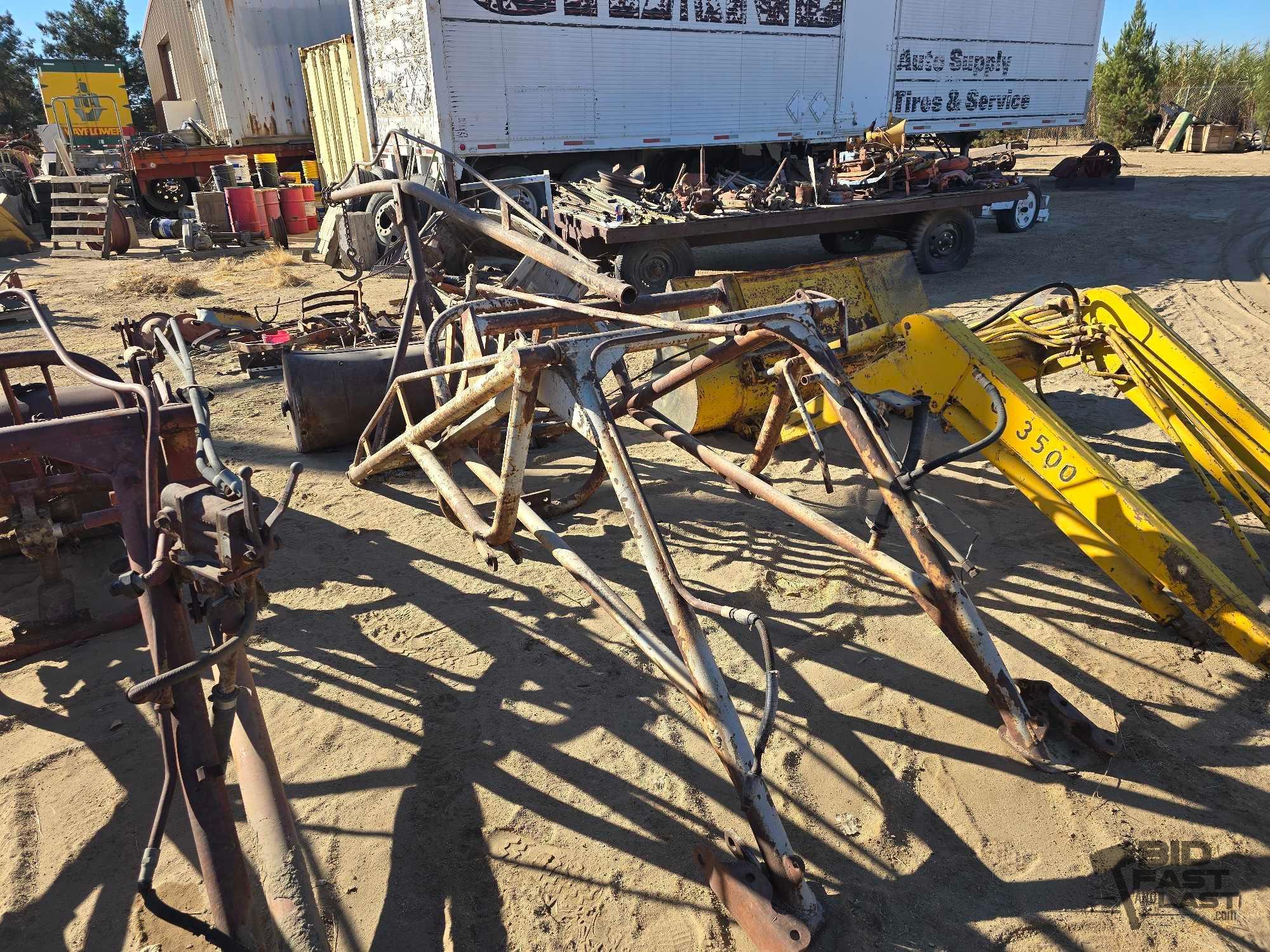 Dearborn Farm Equipment Front Bucket Loader Tractor Attachment