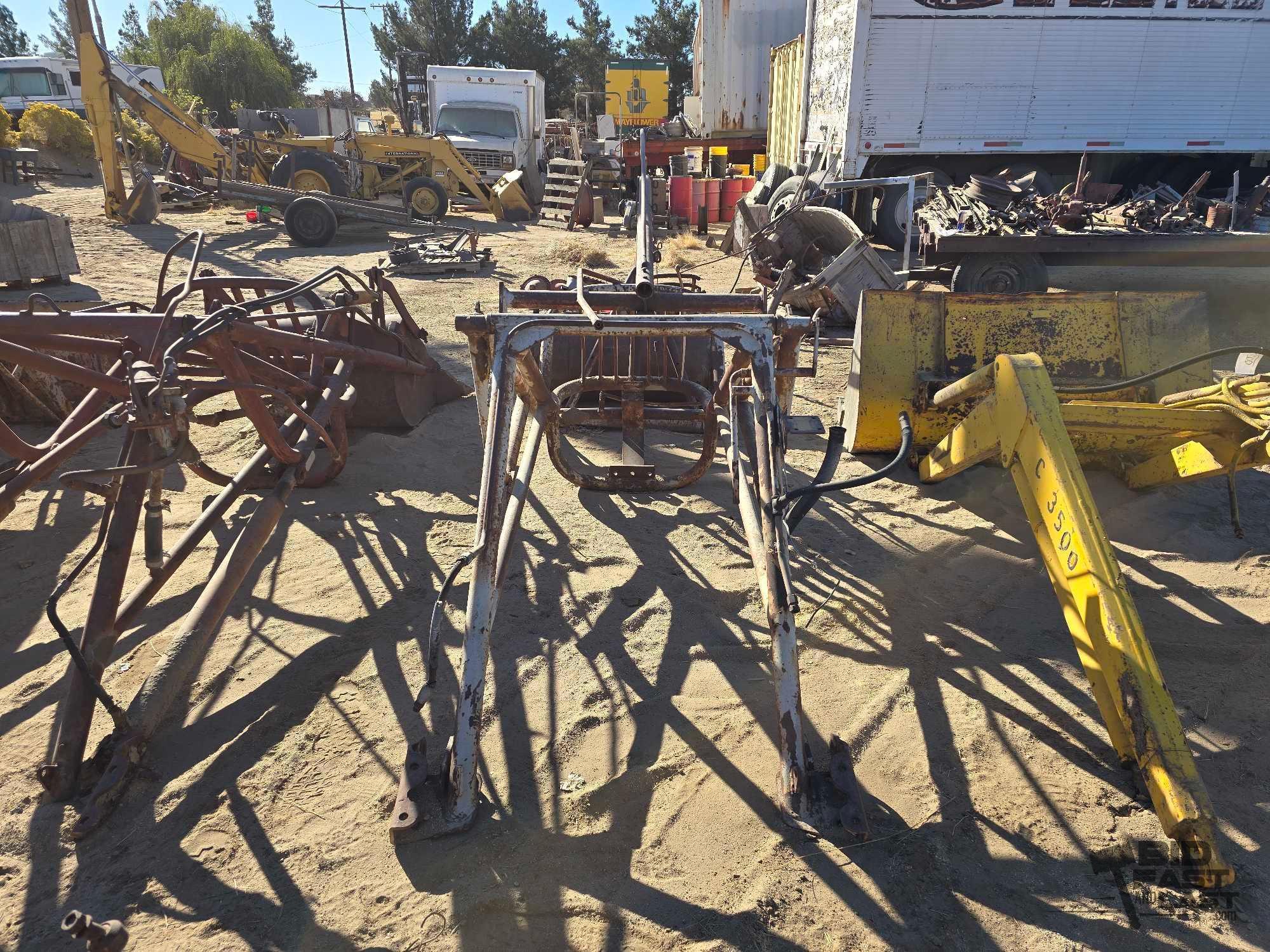 Dearborn Farm Equipment Front Bucket Loader Tractor Attachment