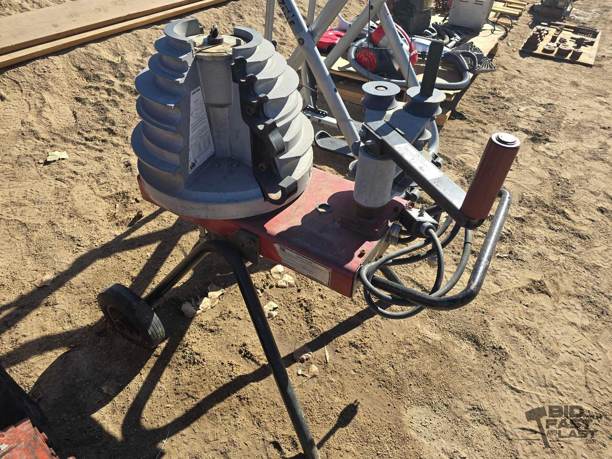 GB Enerpac B2000 Cyclone Bender