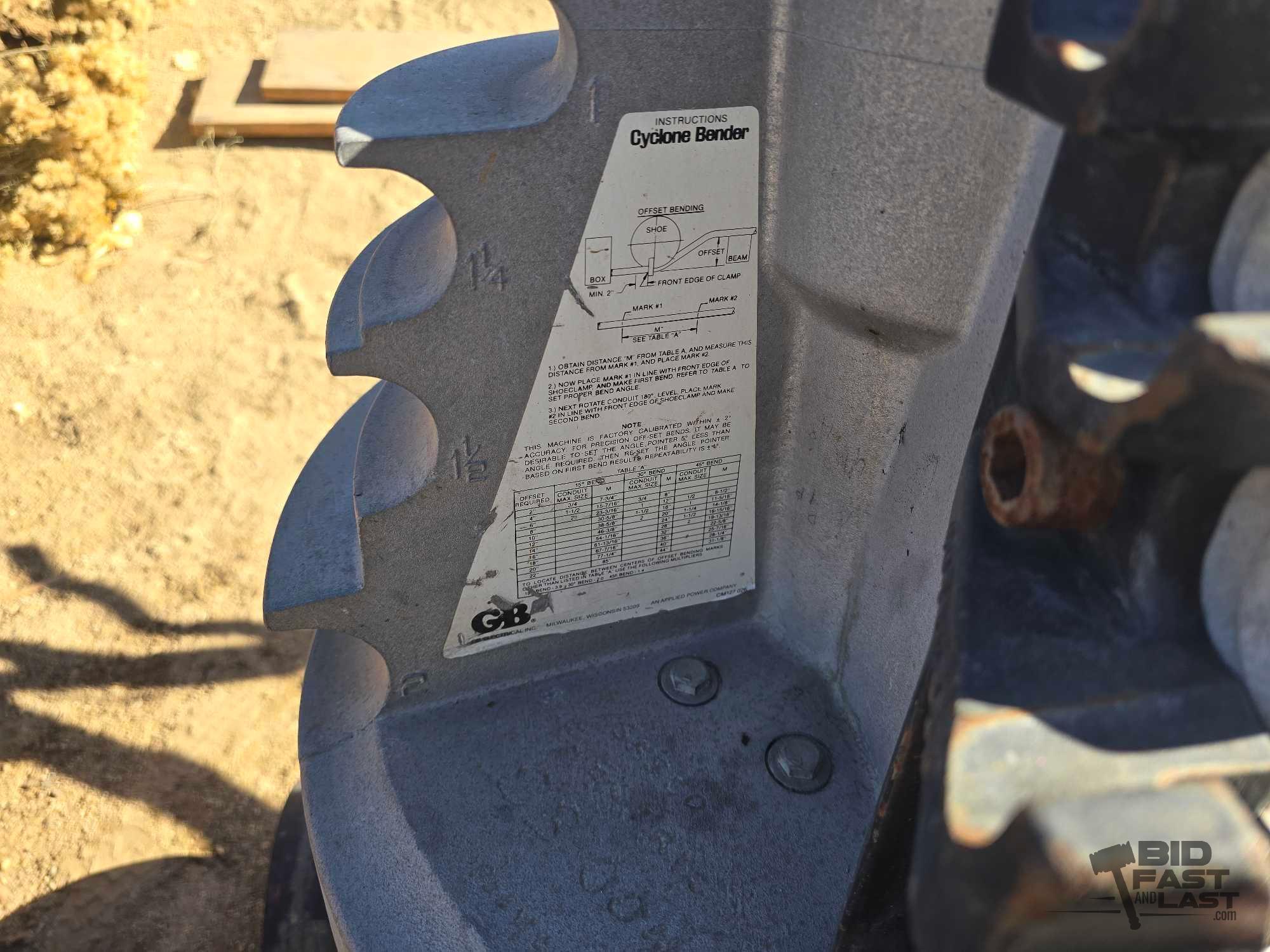 GB Enerpac B2000 Cyclone Bender