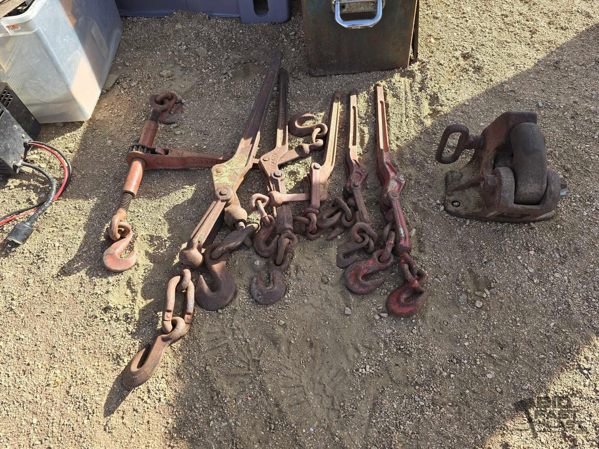 6 Binders and 1 Pintle Hitch