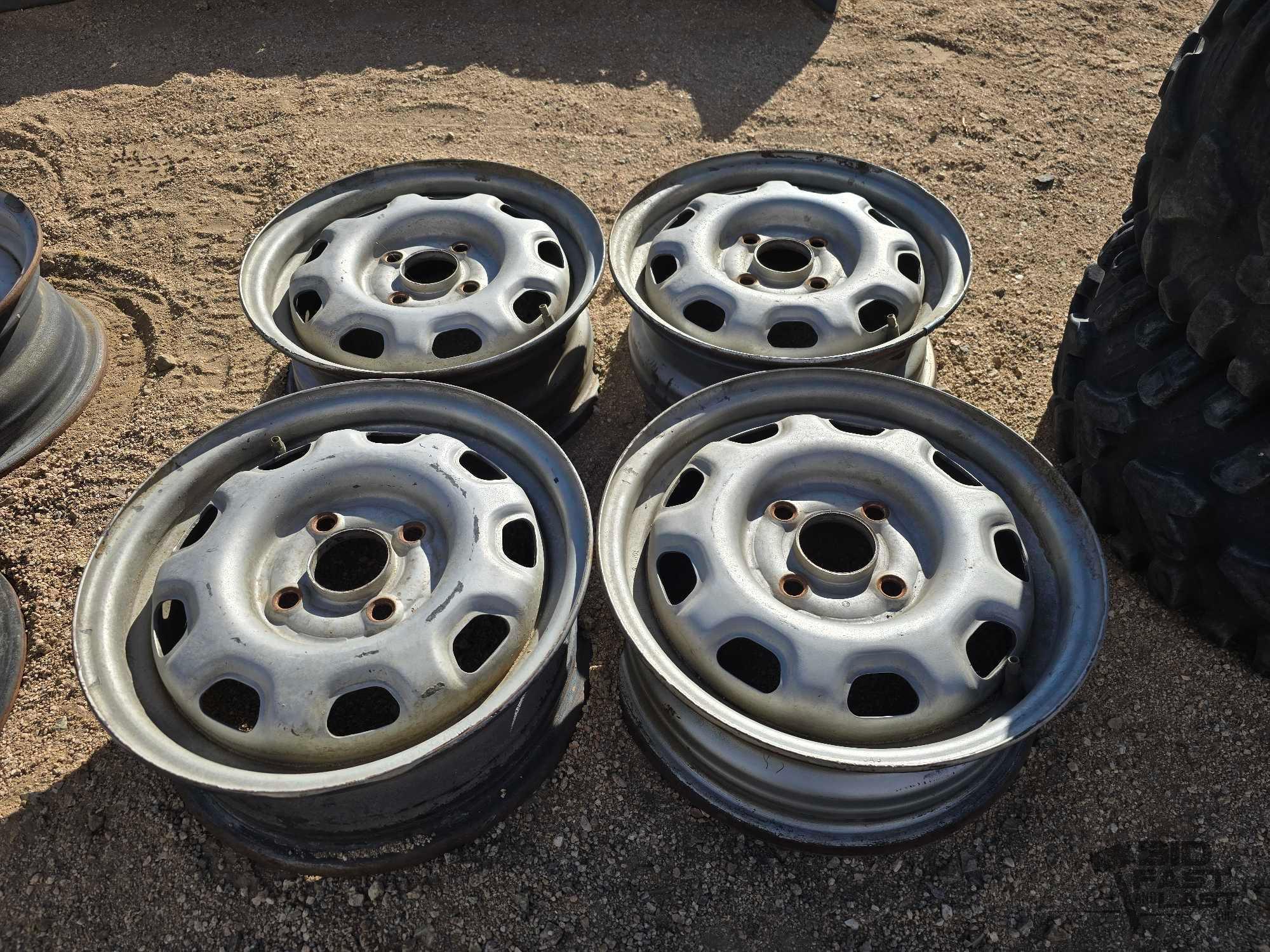 Set of 4 Lug Steel Wheels