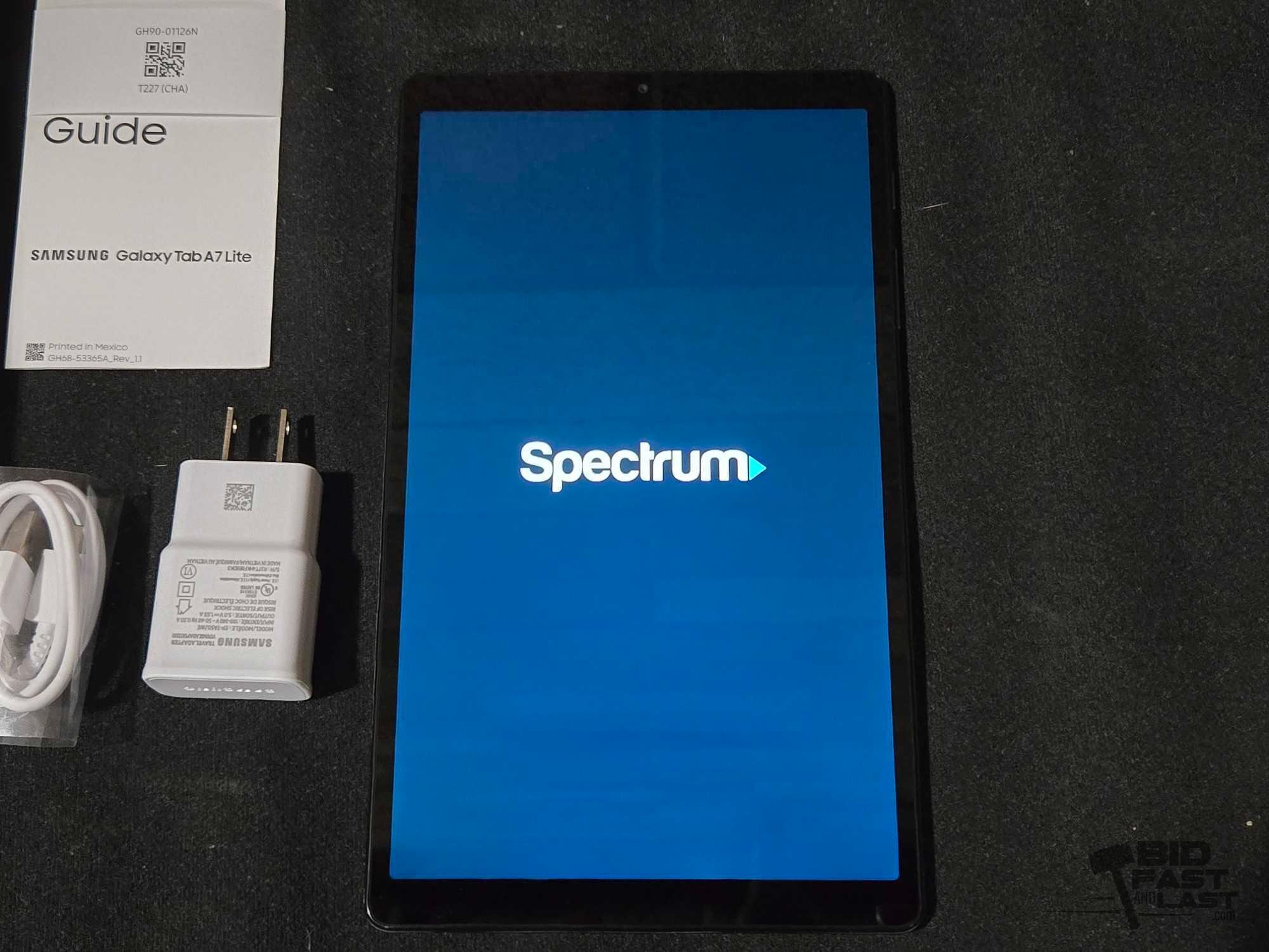 NEW!!! Gray 32gb Galaxy Tab A7 Lite