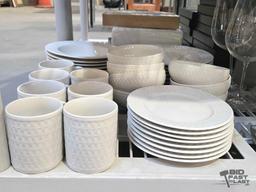 Pfaltzgraff Traditions Dinnerware China