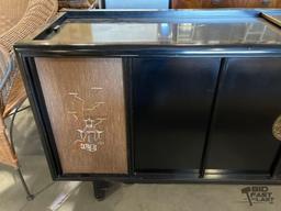 Magnavox Oriental Style Record Player Console