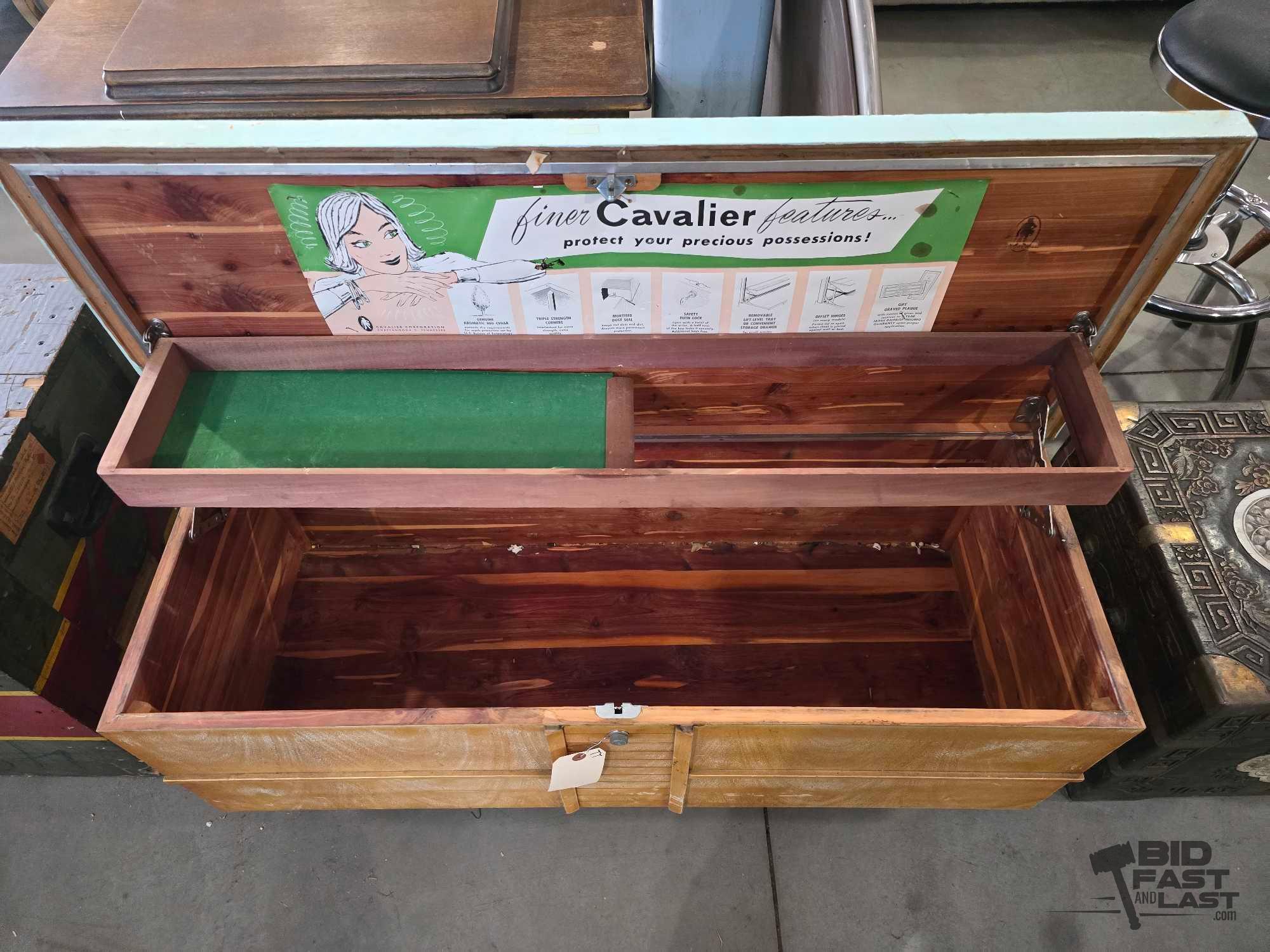 Finer Cavalier Red Cedar Chest