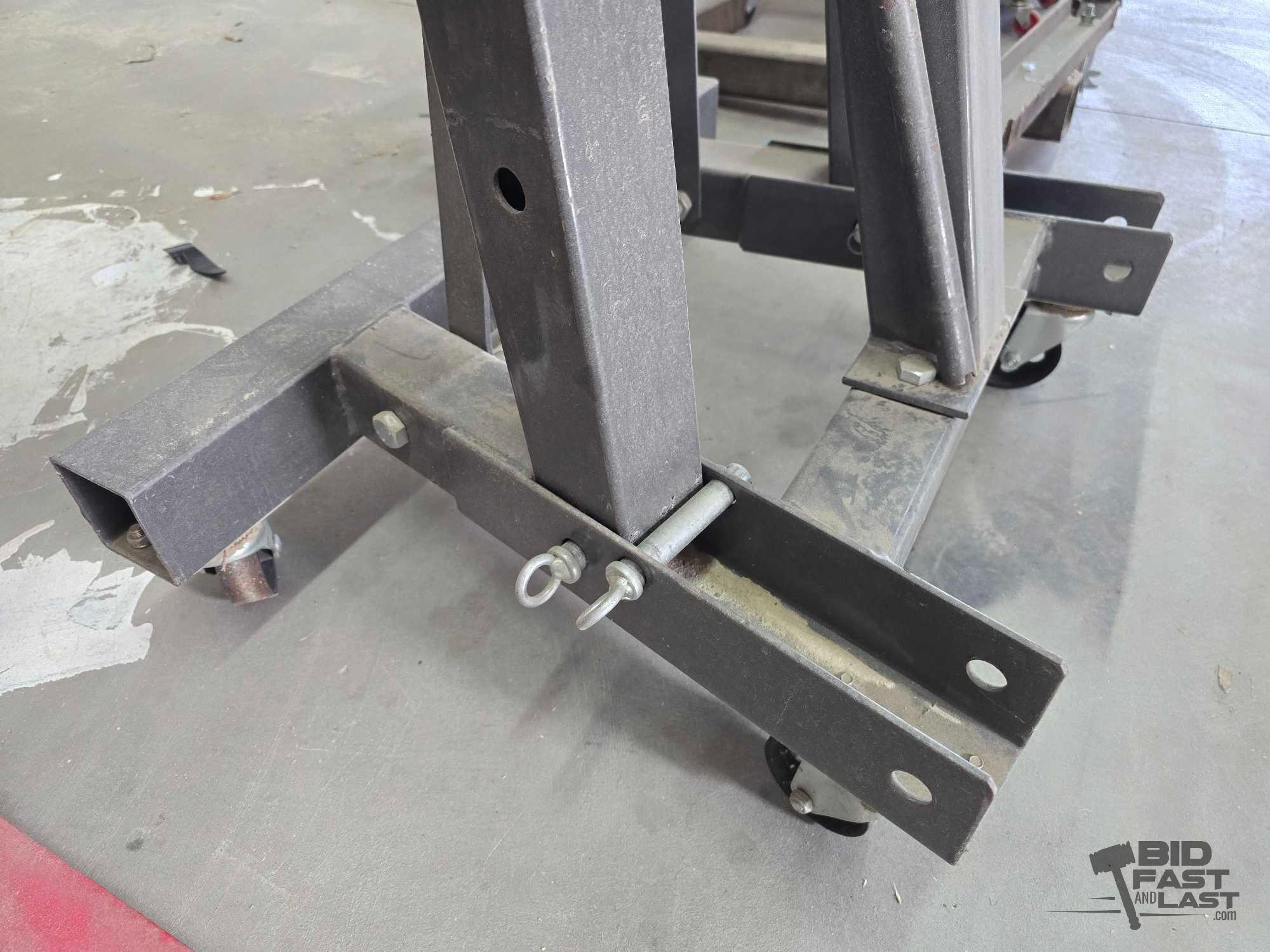 Pittsburgh Heavy Duty 2 Ton Folding Engine Crane