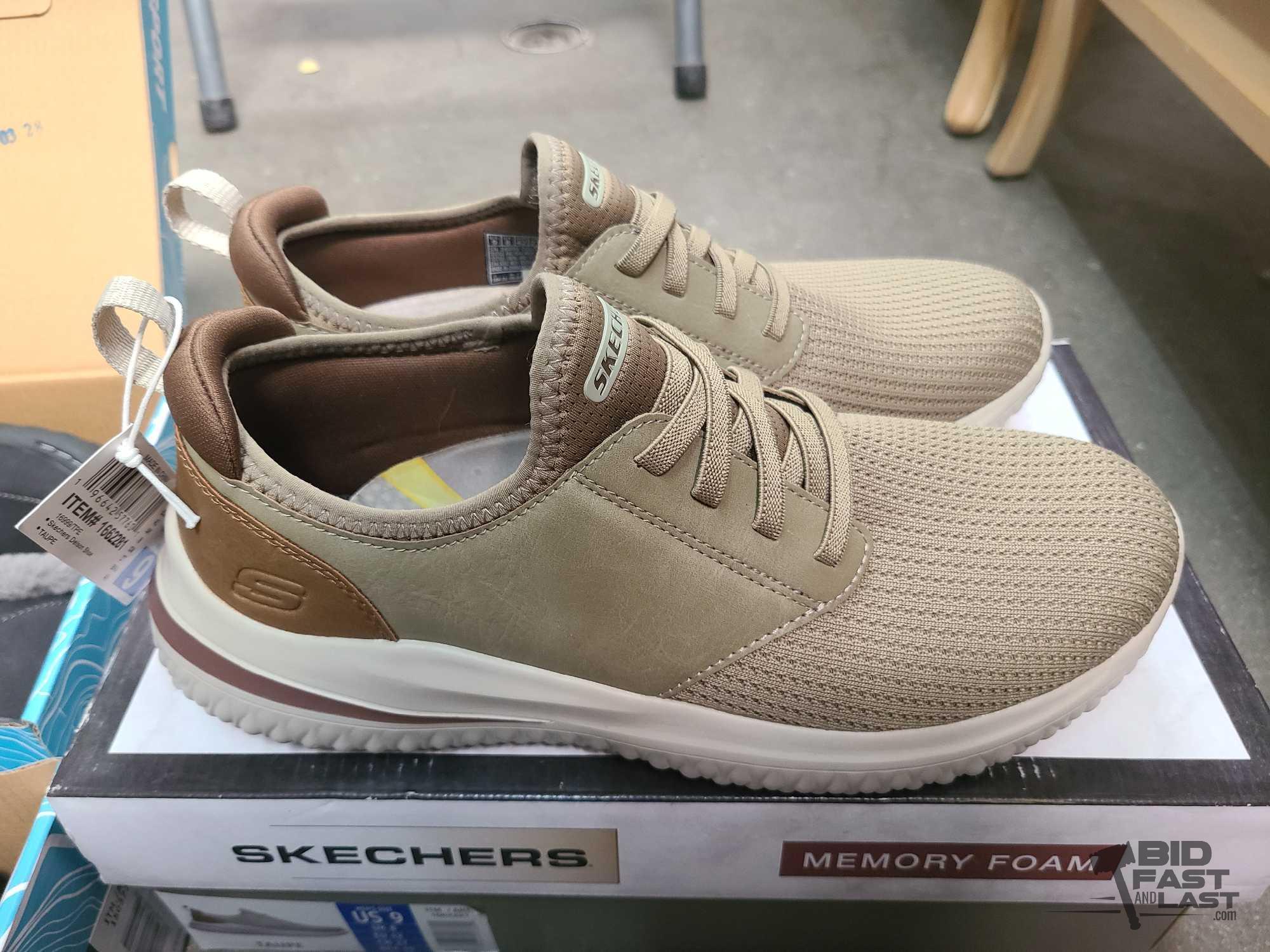 NEW!!! (5) Pairs of Shoes