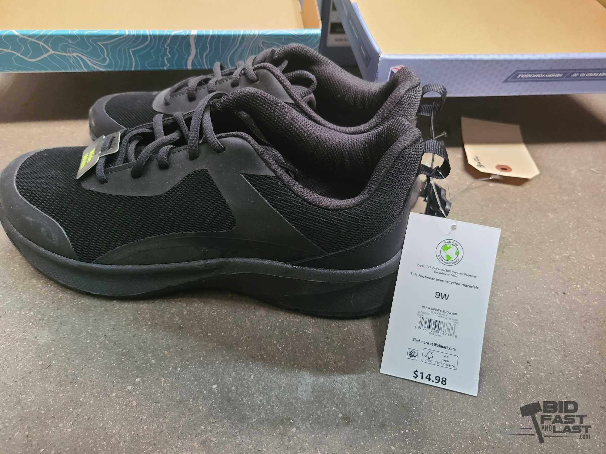 NEW!!! (5) Pairs of Shoes