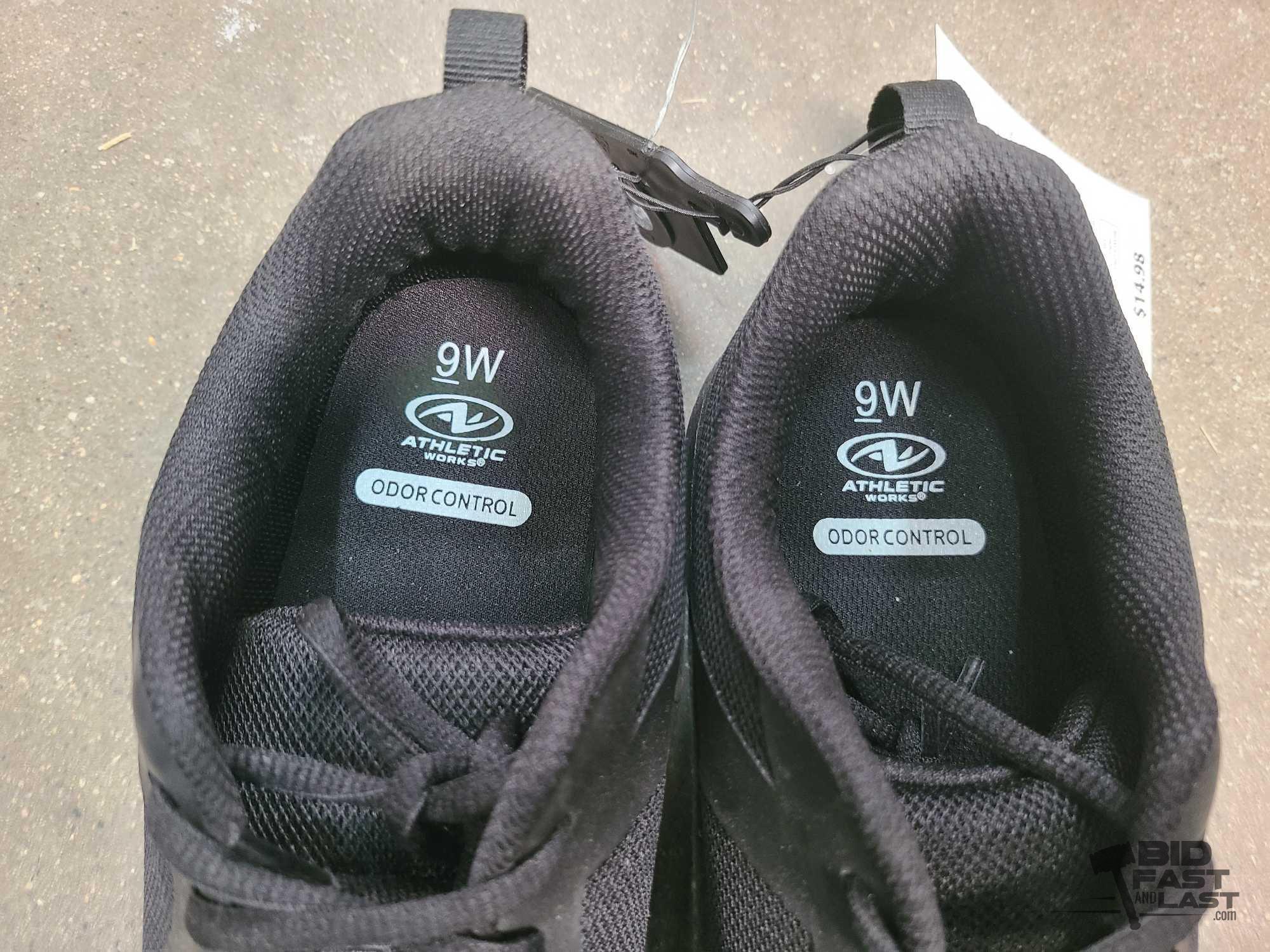 NEW!!! (5) Pairs of Shoes