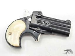Davis Industries D-22 .22lr Derringer