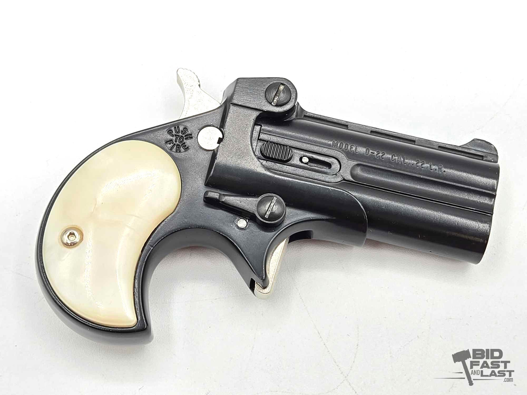 Davis Industries D-22 .22lr Derringer