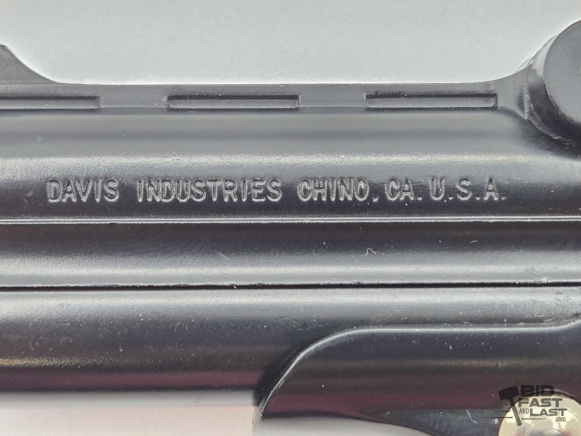 Davis Industries D-22 .22lr Derringer