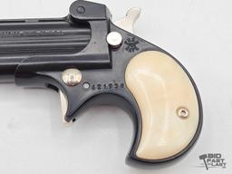 Davis Industries D-22 .22lr Derringer