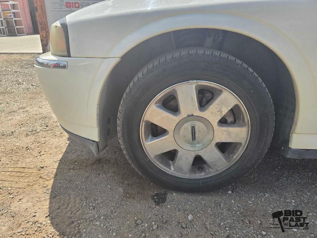 2005 Lincoln LS