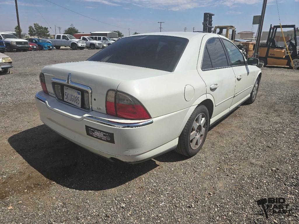 2005 Lincoln LS