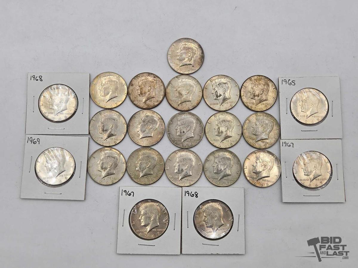 (22) Kennedy Half Dollars