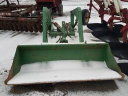 John Deere Loader w/Brackets