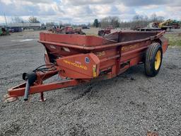 New Holland 155 PTO Manure Spreader