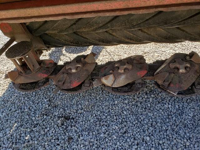 New Holland 1411 Discbine