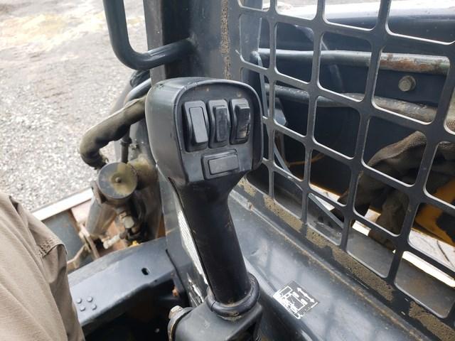 New Holland LS180 Skidsteer