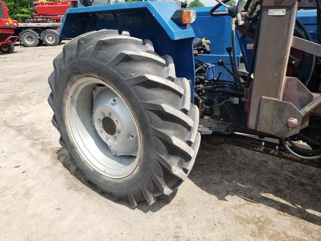Univeral 445 DTC 4x4 w/ldr
