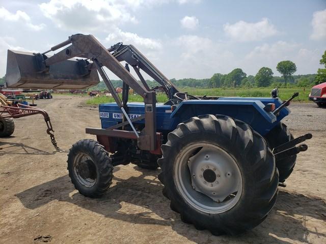 Univeral 445 DTC 4x4 w/ldr