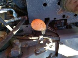 Massey Ferguson 2635 4x4 w/Ldr