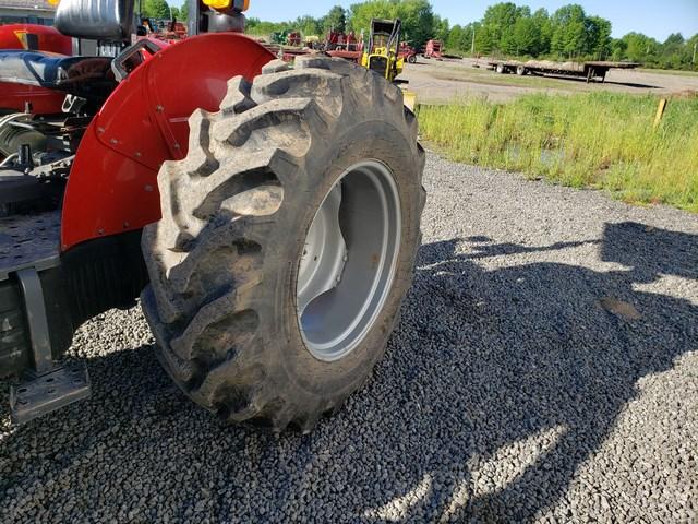 Massey Ferguson 2635 4x4 w/Ldr