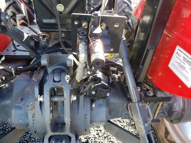 Massey Ferguson 2635 4x4 w/Ldr