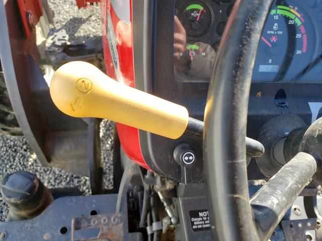 Massey Ferguson 2635 4x4 w/Ldr